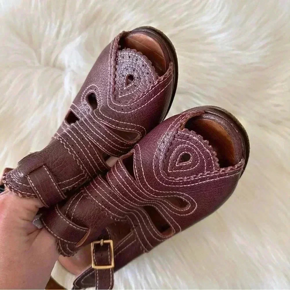 Chie Mihara Leather Heels Shoes Sz 39/ 8.5  Made In Spain - Picture 3 of 12